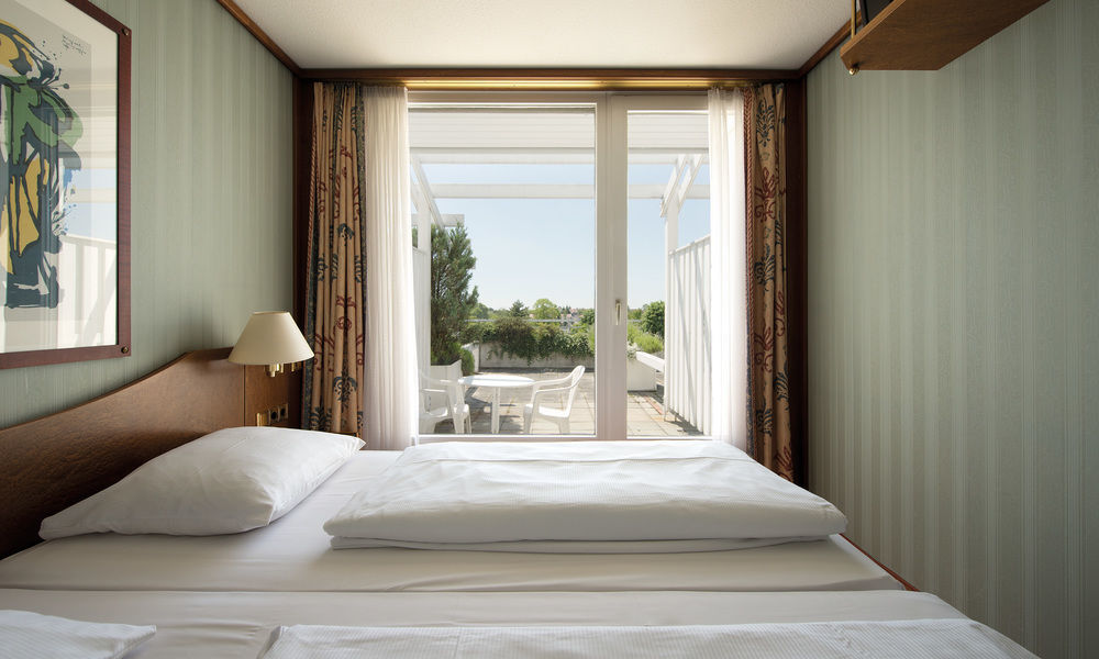 Living Am Olympiapark Aparthotel 3*