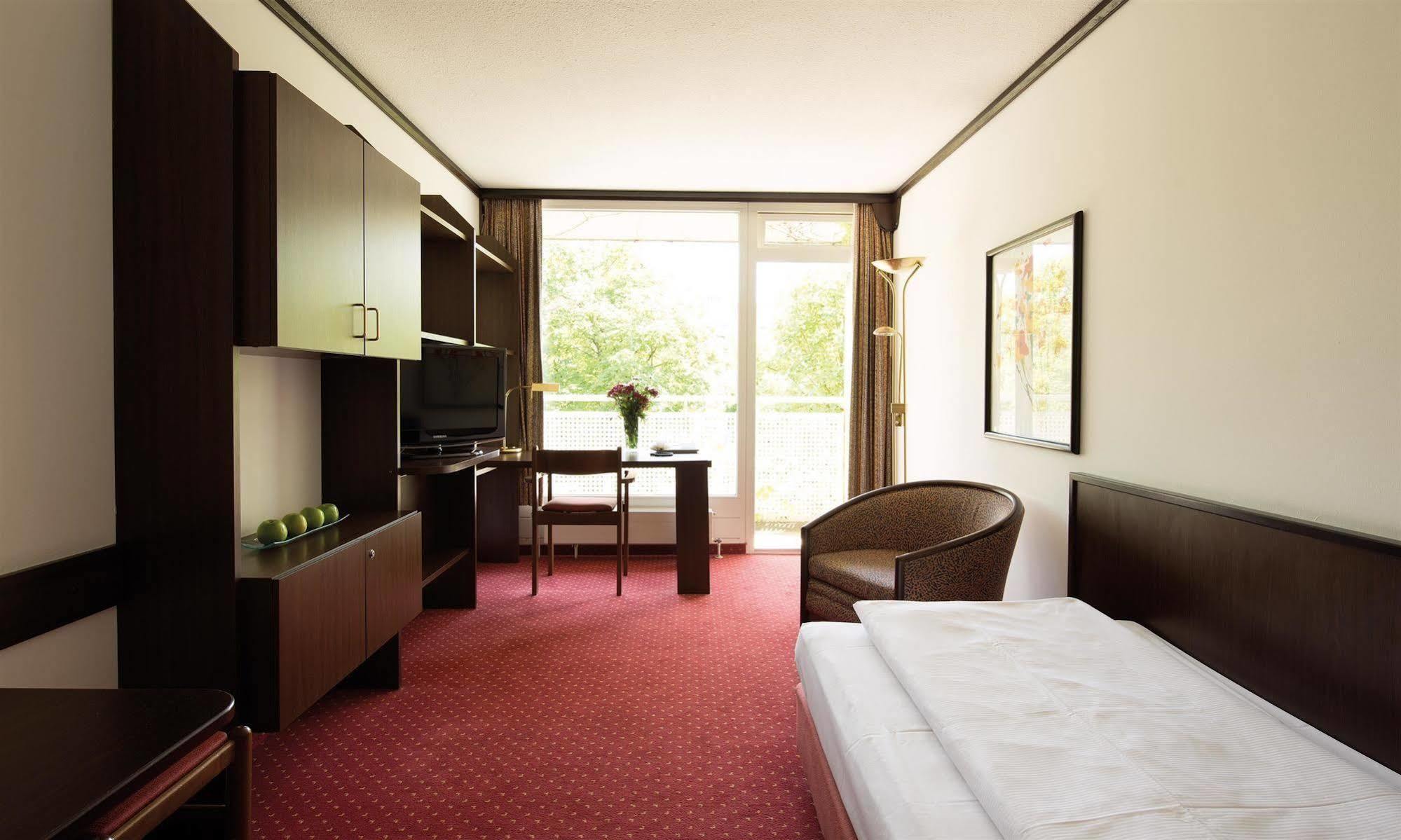 Aparthotel Living Am Olympiapark