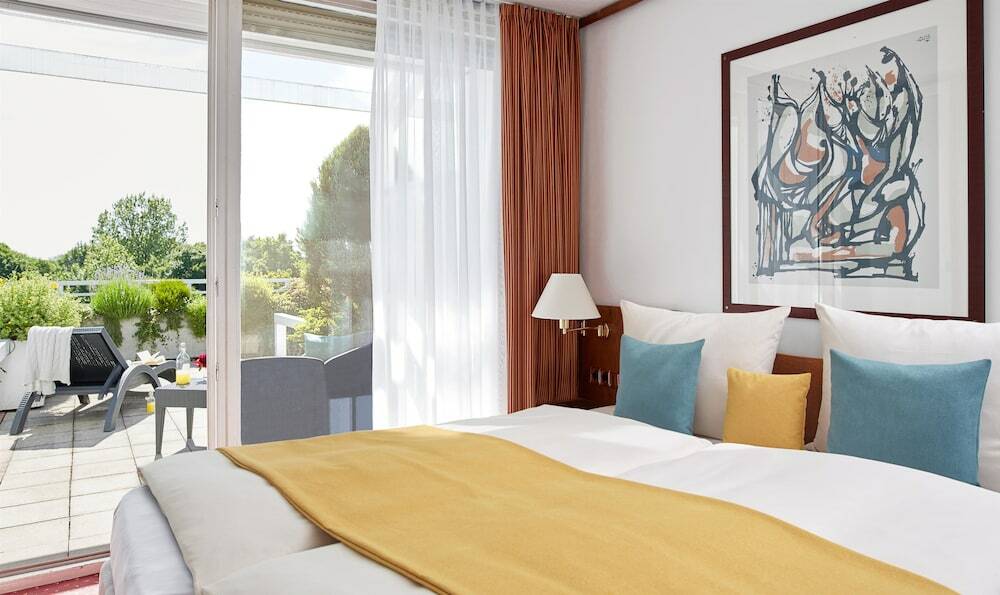 Living Am Olympiapark Aparthotel München